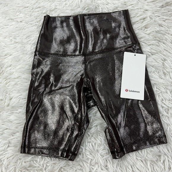 lululemon athletica Pants - NWT Lululemon Align High-Rise Short 8" *Shine Radiate Foil Print French Press